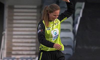 WBBL|10, Match 16: Knight half century stars in win